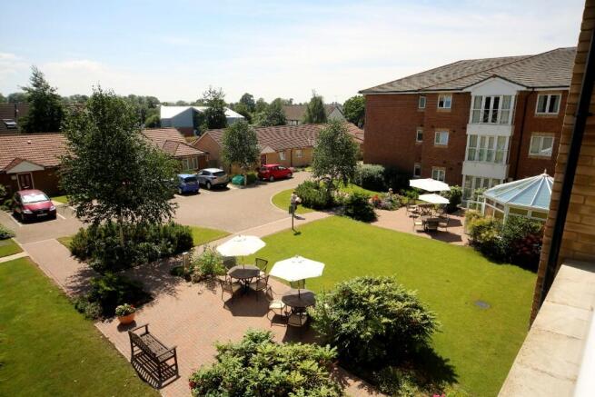 Queen Anne Court