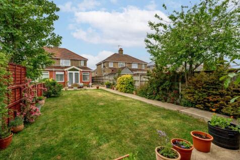 Monckton Avenue, Lowestoft