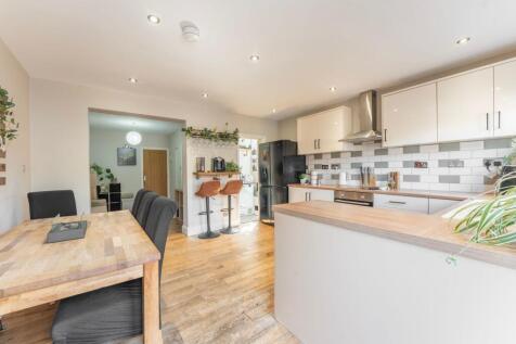 Long Road, Lowestoft