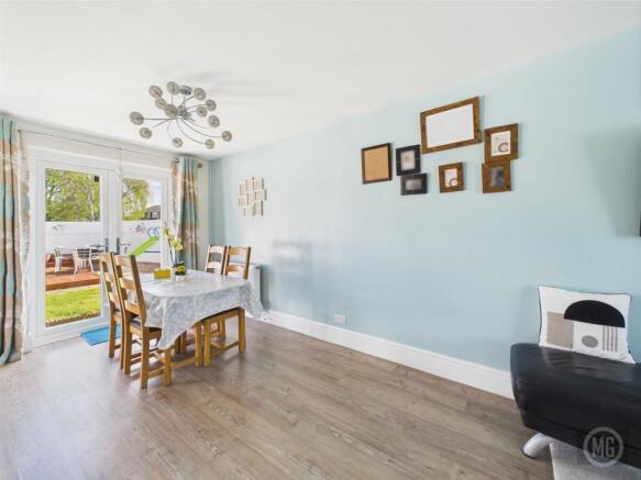 Living Room/Diner