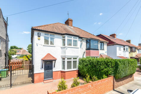 Montcalm Road, Charlton, SE7