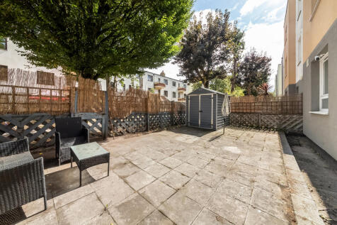 Fairlawn Court, Charlton, London, SE7