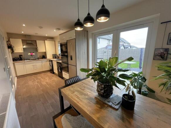 DINING KITCHEN