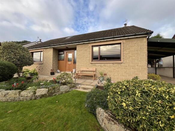 52 SPRINGFIELD ROAD, ELGIN