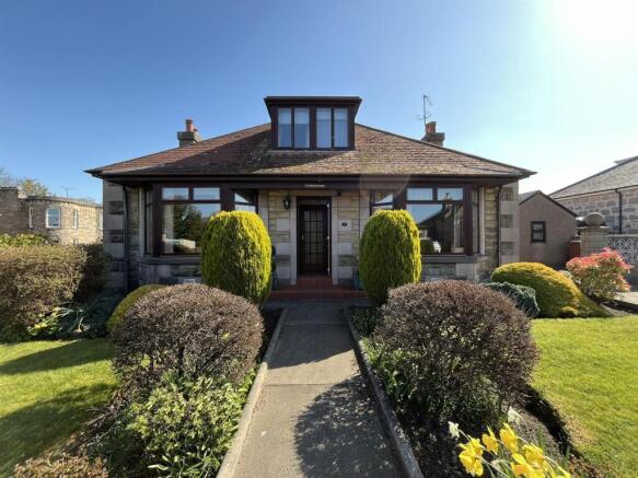 CAIRNROSA, BRAELOSSIE PLACE, ELGIN