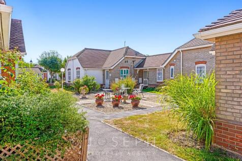 Meadow Close, Elmstead, CO7