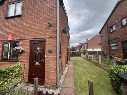 , Sandy Lane, Reddish