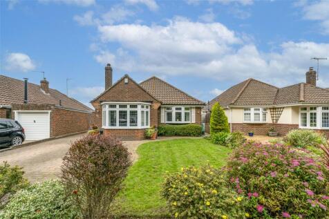 Midhurst Drive, Goring-by-Sea, Worthing, West Sussex, BN12