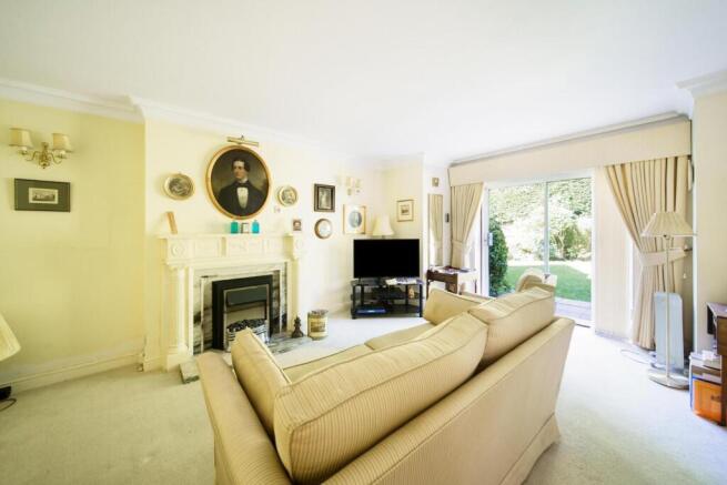 Harlow Court-5.jpg