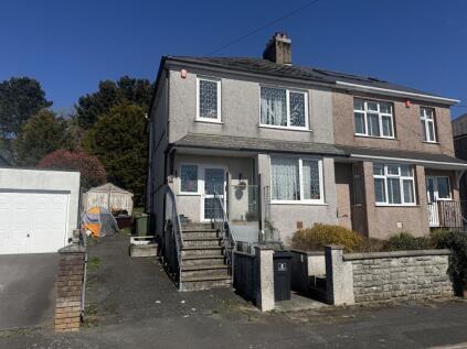 27 Charlton Road, Crownhill, Plymouth, Devon PL6 5EG