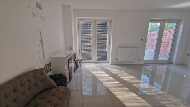 18-06-2025  20-51-18 20250618 182024.Dwjvp T202506201105.jpg