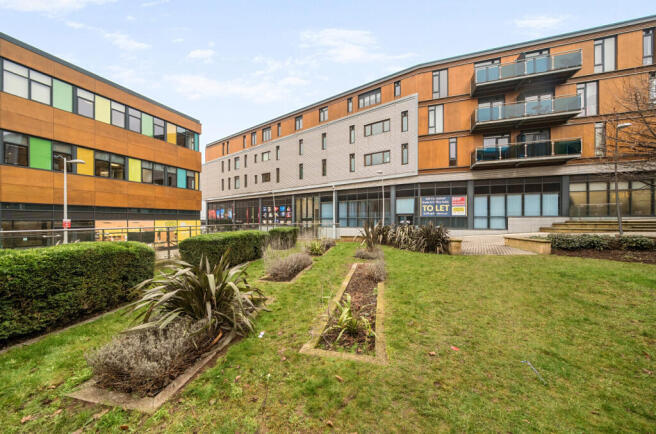 1406728-1-697b721...