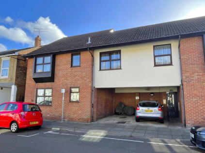 Landguard Road, Southsea PO4 9DS