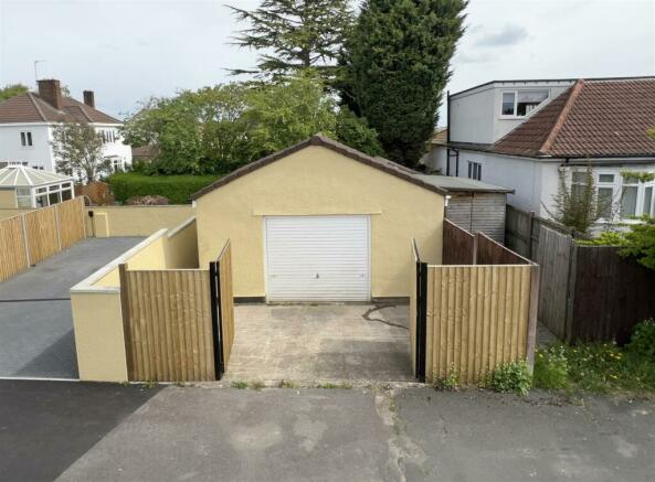 1 - Garage for Auction, Patchway, Bristol.JPG