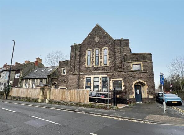1 - Block of Flats for Auction, St George, Bristol