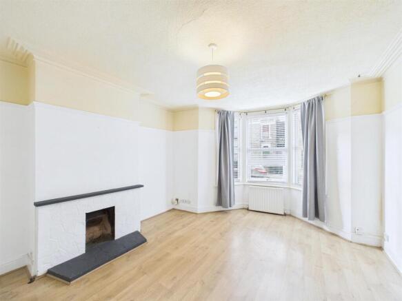 2 - 1 bedroom flat.jpg