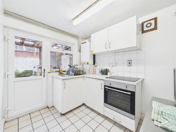 3 - Block of Flats for Auction, Easton, Bristol.jp