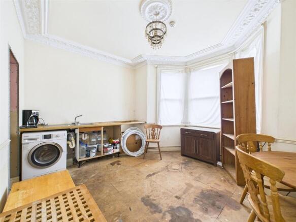 3 - Block of 5 flats.jpg