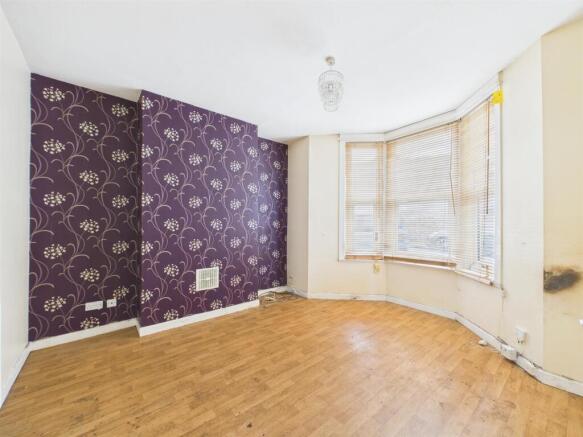 2 - 2 bedroom house.jpg