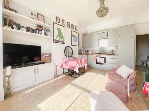 Living Room / Kitchen