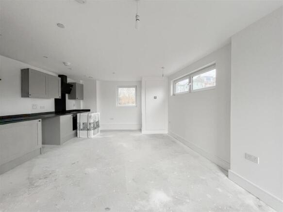 Living Room / Kitchen