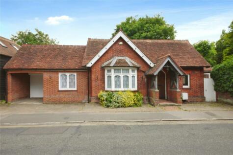 Brentwood - 3 bedroom bungalow for sale