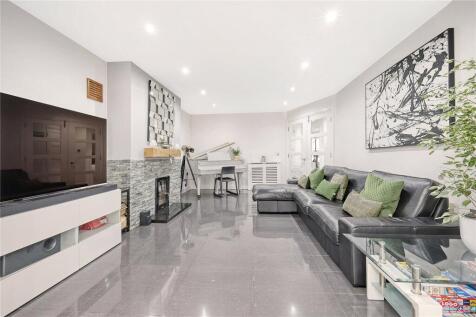 Riseway, Brentwood, Essex, CM15