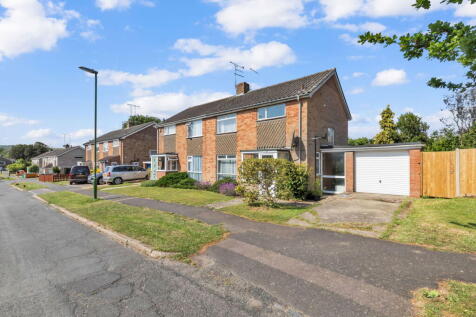 Ockley Way, Hassocks, BN6 8NE