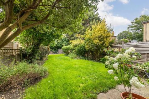 East Dulwich Grove, East Dulwich, London, SE22