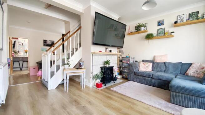 Living Room.jpg