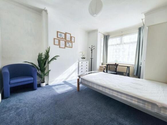 thumbnail_20240823_093612 (1) (1) (1) (1).jpg