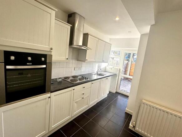 WhatsApp Image 2025-11-20 at 09.38.18_ee700d14.jpg