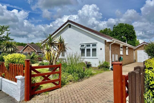 3 bedroom Bungalow for sale