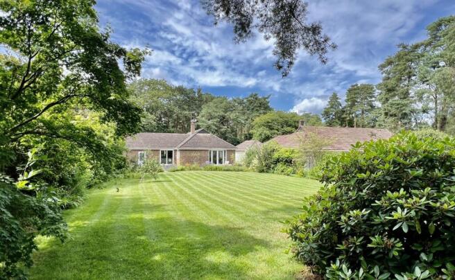3 Bedroom Detached Bungalow for Sale