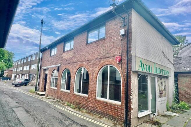 2 bed town centre apartment