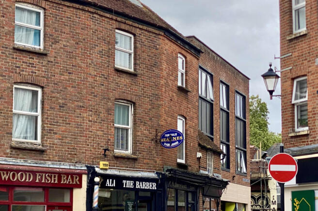 2 bedroom two storey maisonette