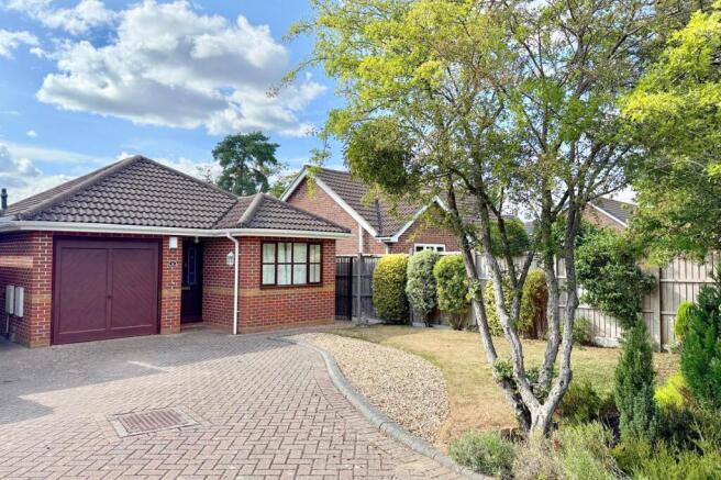 3 bed detached bungalow