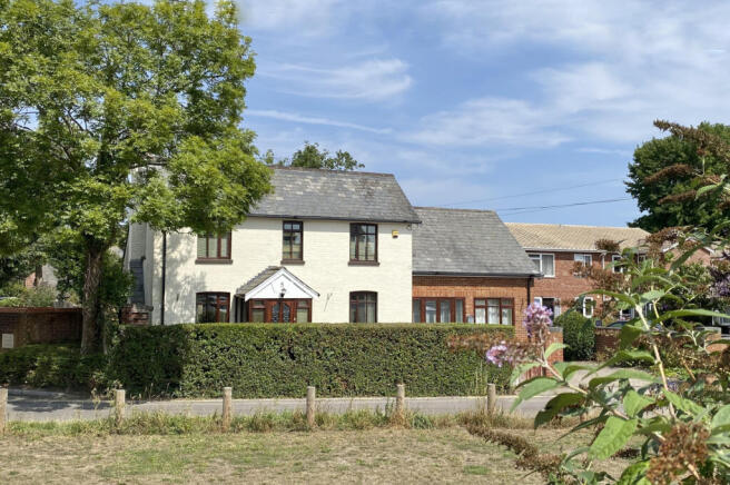 Detached house and annexe