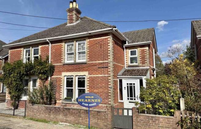 3 bed semi-detached house