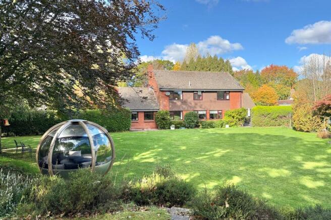 Westerly Grange, Ringwood Road, Three Legged Cros