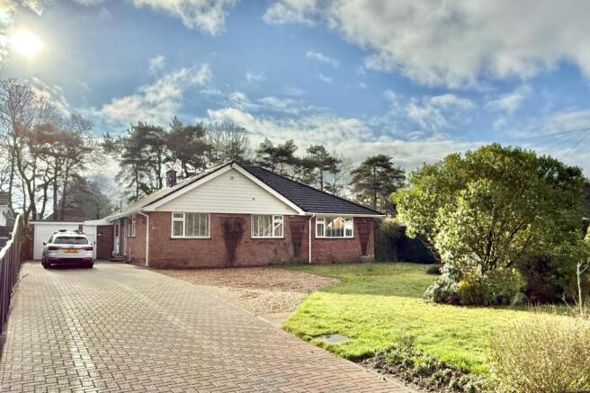 4 bed detached bungalow ashley heath