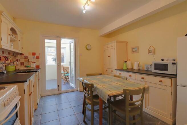 Kitchen 1