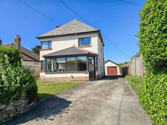 Front/Driveway