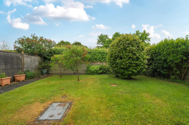 1297401-2-682da50...