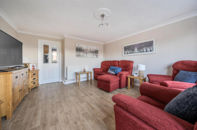 1394803-10-695e62...