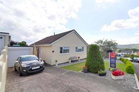 Parkes Road, Great Torrington, Devon, EX38