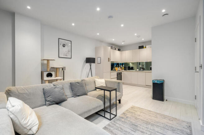 1349387-6-68c932b...