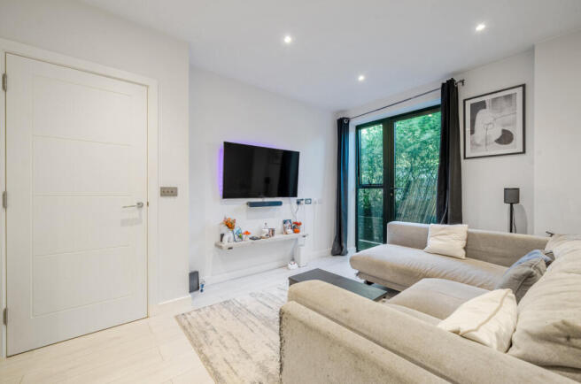 1349387-12-68c933...