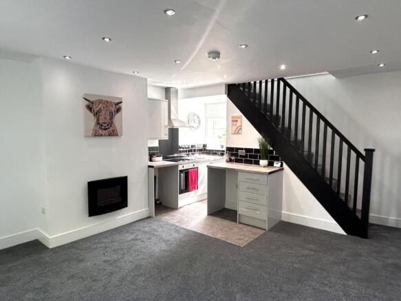 Lounge/Kitchen