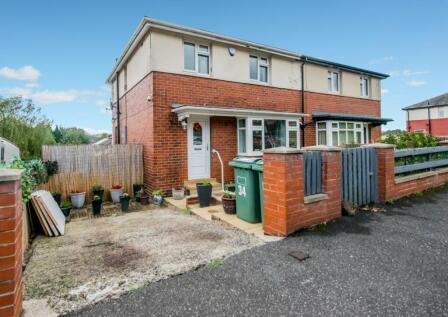 Firthcliffe Road, Littletown, Liversedge, WF15